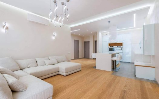 Condo In Financial District